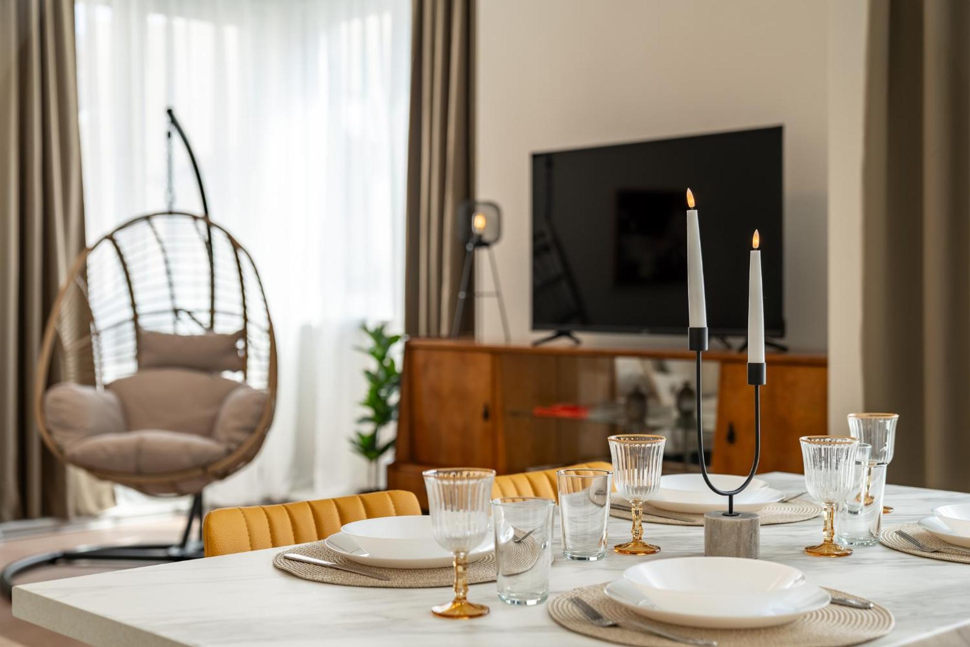 Bright & Sunny Stylish Apt With 2Bdr And 2Bth Sofia Bagian luar foto